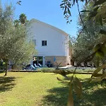 Pink Moon Private Luxury Secluded Garden 5 Bedroom 4 En Bathrooms With Private Pool Cat 6 Wifi Close To Fontane Bianche