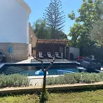 Pink Moon Private Luxury Secluded Garden 5 Bedroom 4 En Bathrooms With Private Pool Cat 6 Wifi Close To