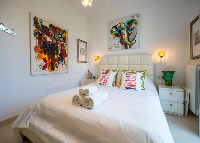 Pink Moon Fontane Bianche